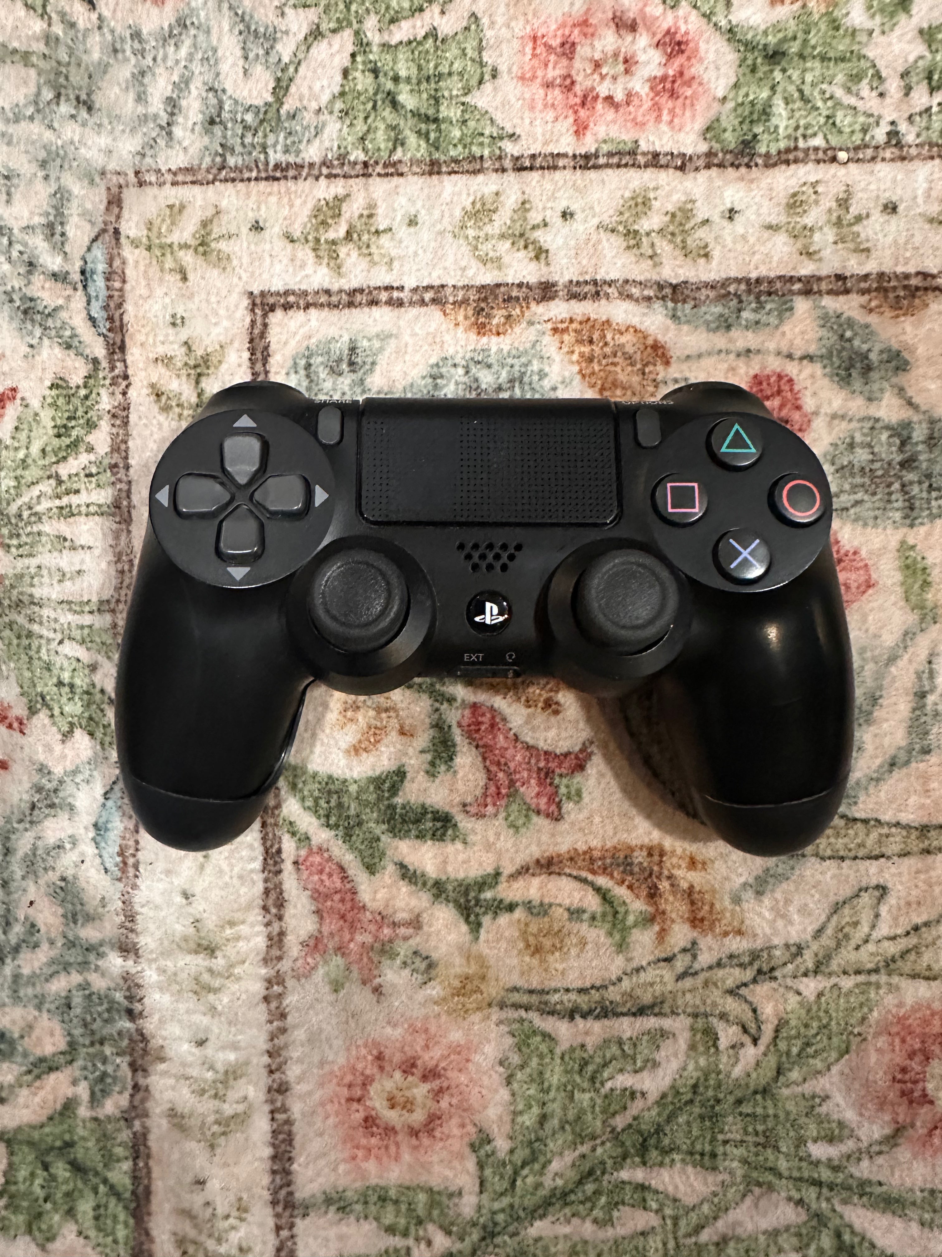 Black DualShock 4 PlayStation 4 Controller